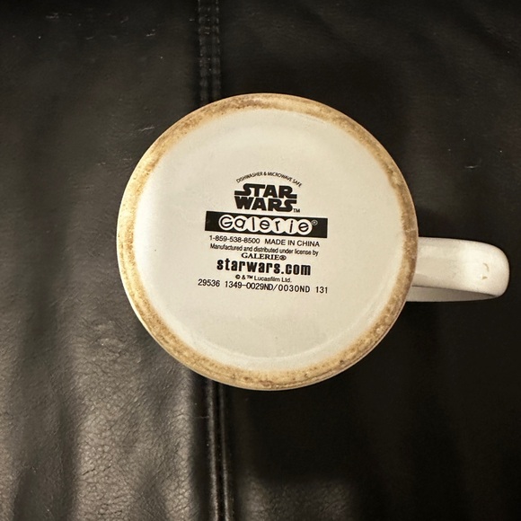 Lightly Used Star Wars Mug - Great Condition - Picture 3 of 3